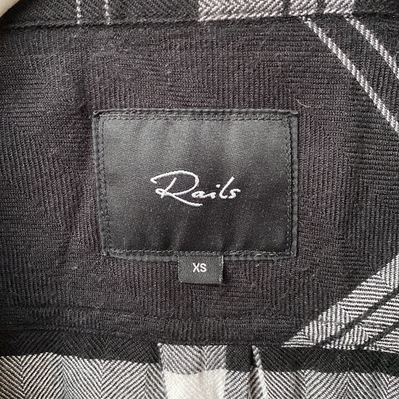 Rails Hunter Button Down - Picture 2 of 5